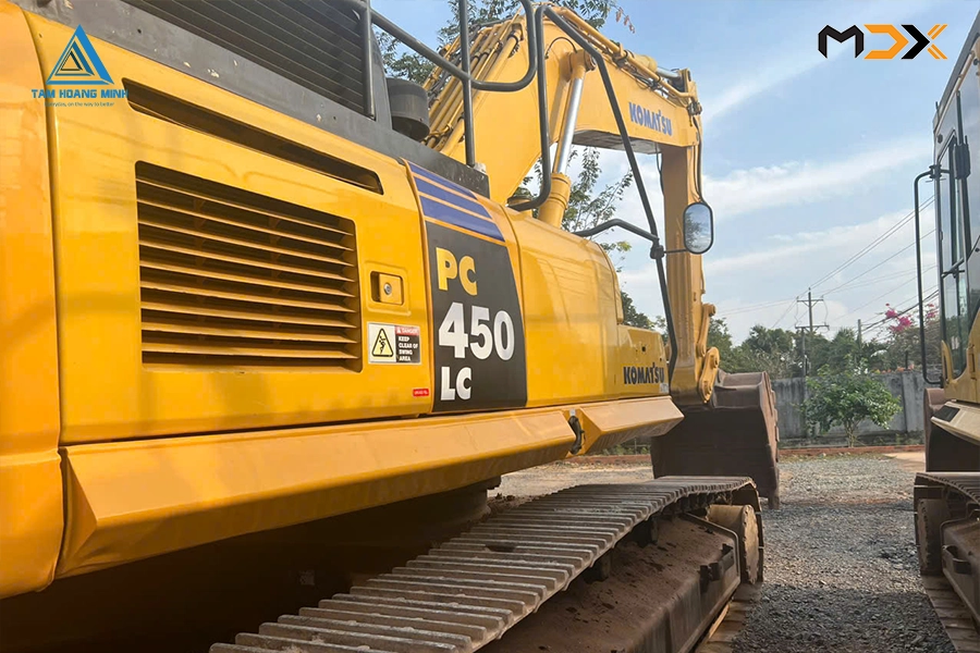 MÁY ĐÀO KOMATSU PC450LC-8 2015