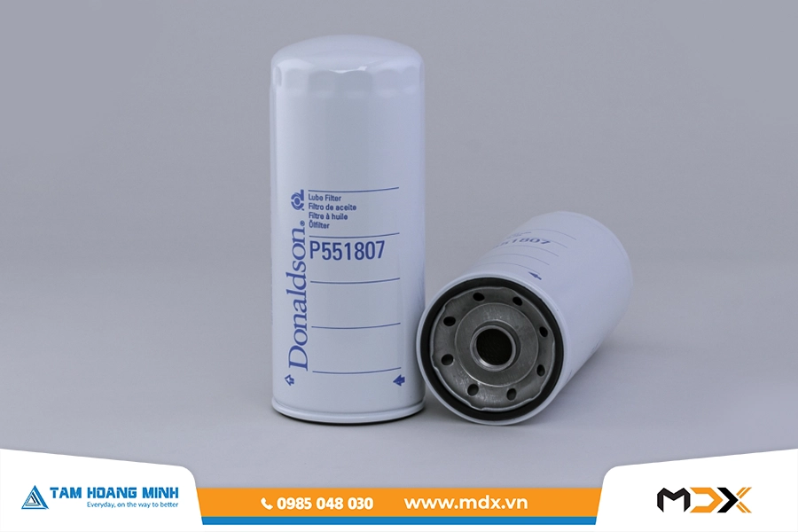 P551807 - Lọc dầu động cơ toàn phần dạng vặn Donaldson