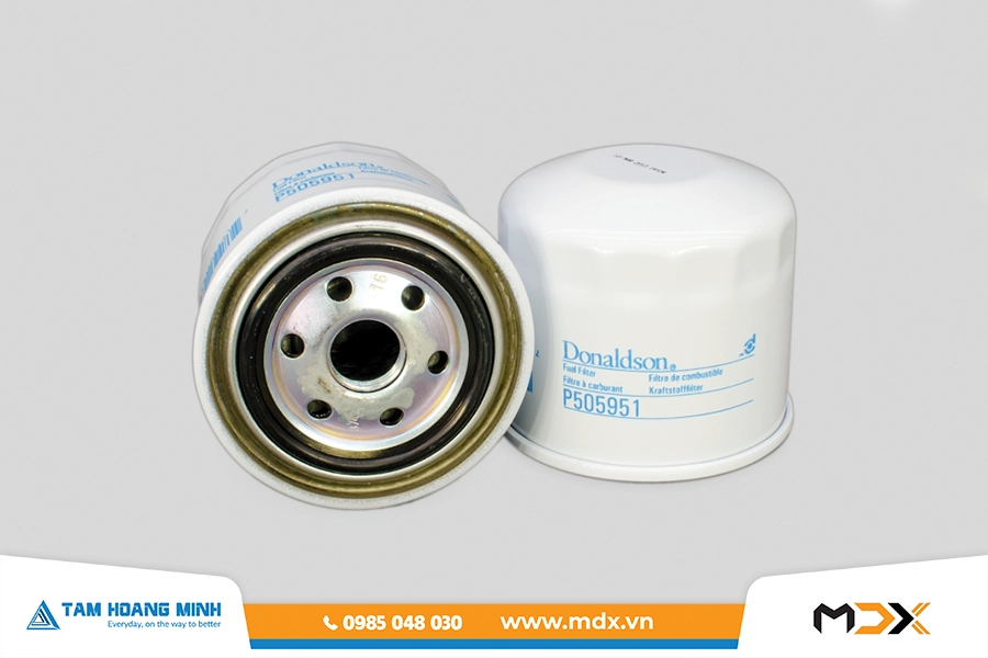 P505951 - Lọc nhiên liệu tách nước Donaldson dạng vặn