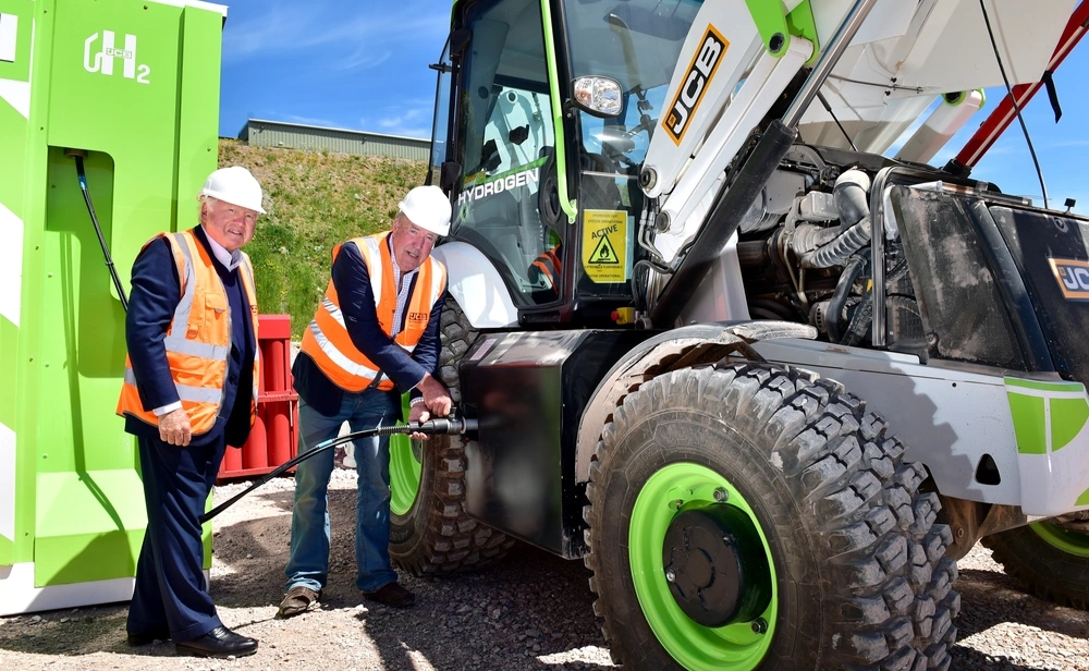 Tập đo&agrave;n m&aacute;y cơ giới JCB