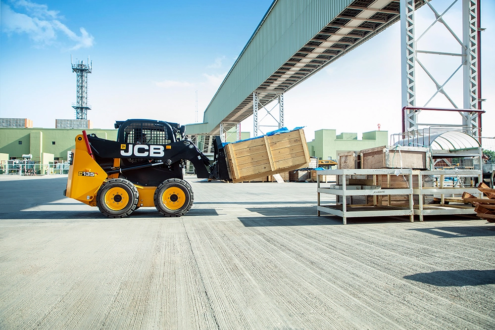 Tập đo&agrave;n m&aacute;y cơ giới JCB