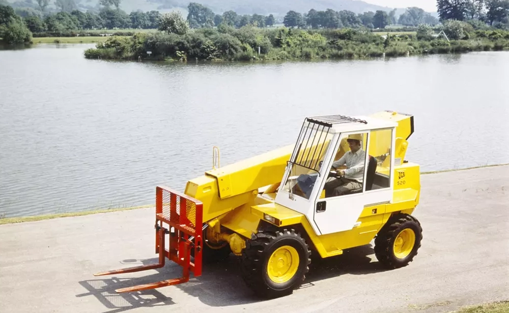 Tập đo&agrave;n m&aacute;y cơ giới JCB