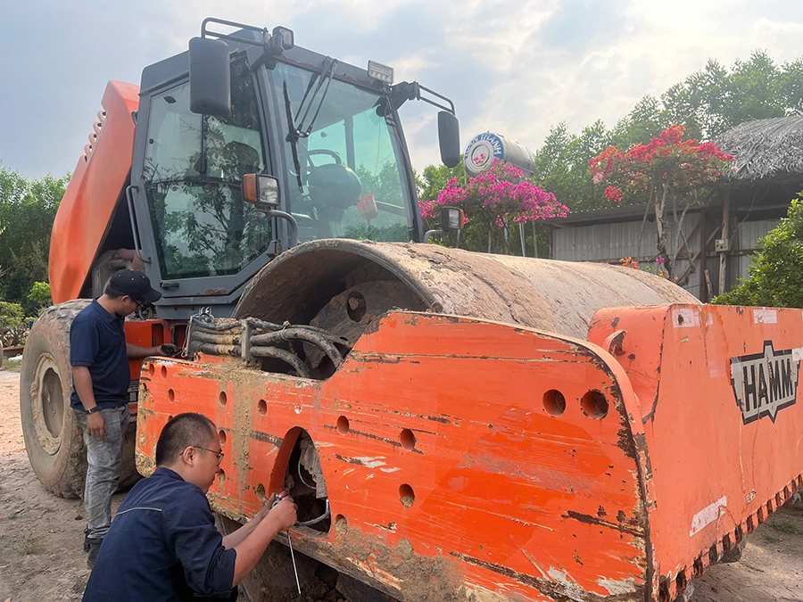 sửa chữa xe lu